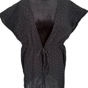 Beach cover-up, eyelet, black tie in front